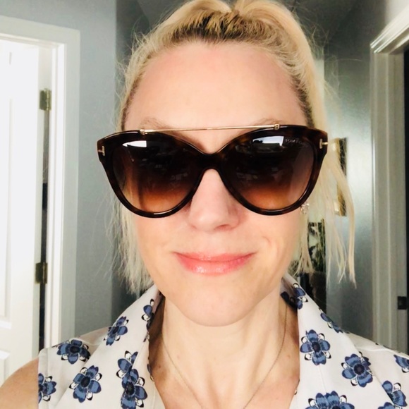 😎Tom Ford sunnies☀️ Genuine TF sunglasses 😎 - Picture 8 of 8